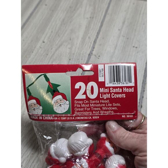 Vintage Plastic Santa Head Mini Christmas Light Covers Blow Mold Holiday - Picture 2 of 4